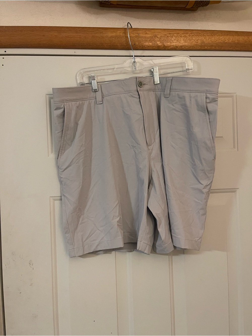 Southern Tide 10" T3 Brr Die Gulf Shorts Gray Men's 40